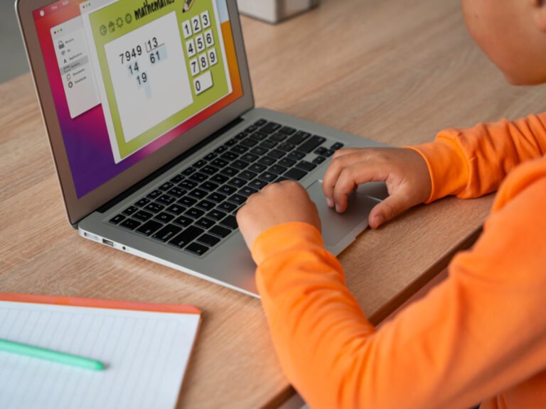 outils d’éducation interactifs pour les enfants